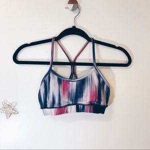 Lululemon sports bra (Flow)